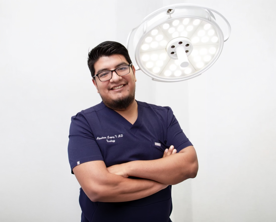 Dr. Abraham López Venegas